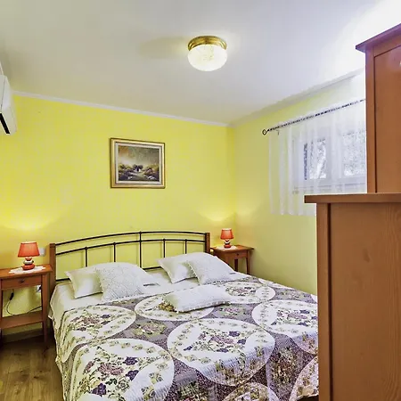 Stone House San Pelegrin-two Bedroom With Terrace And Sea View Semesterbostad *