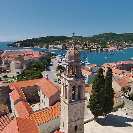 Stone House San Pelegrin-two Bedroom With Terrace And Sea View Semesterbostad