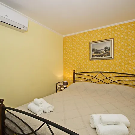 Stone House San Pelegrin-two Bedroom With Terrace And Sea View *