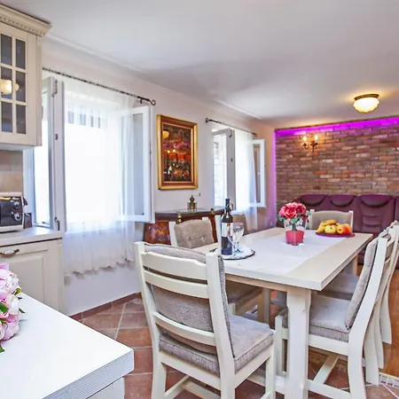 Stone House San Pelegrin-two Bedroom With Terrace And Sea View *