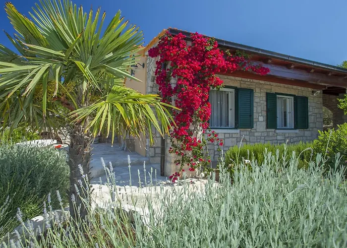 Stone House San Pelegrin-two Bedroom With Terrace And Sea View